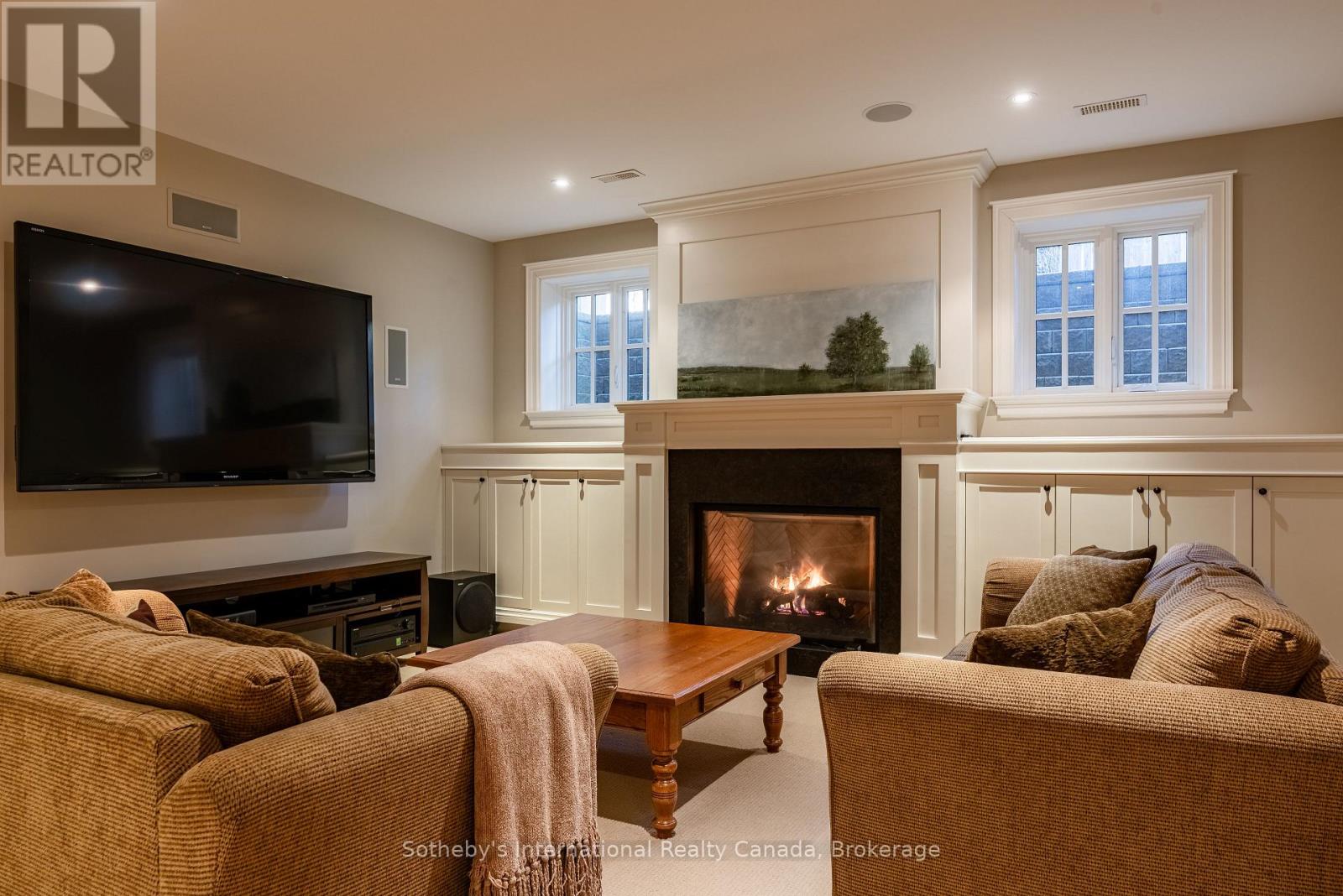 1259 SPRUCELEA DRIVE