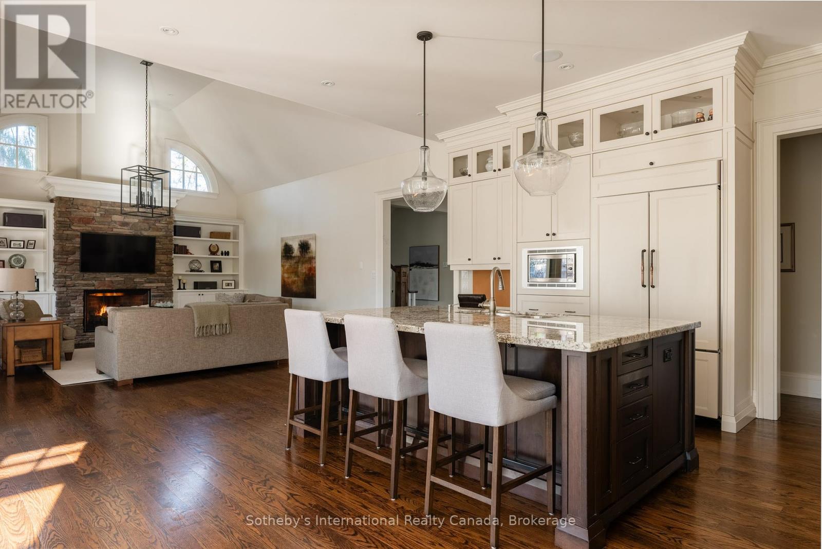 1259 SPRUCELEA DRIVE