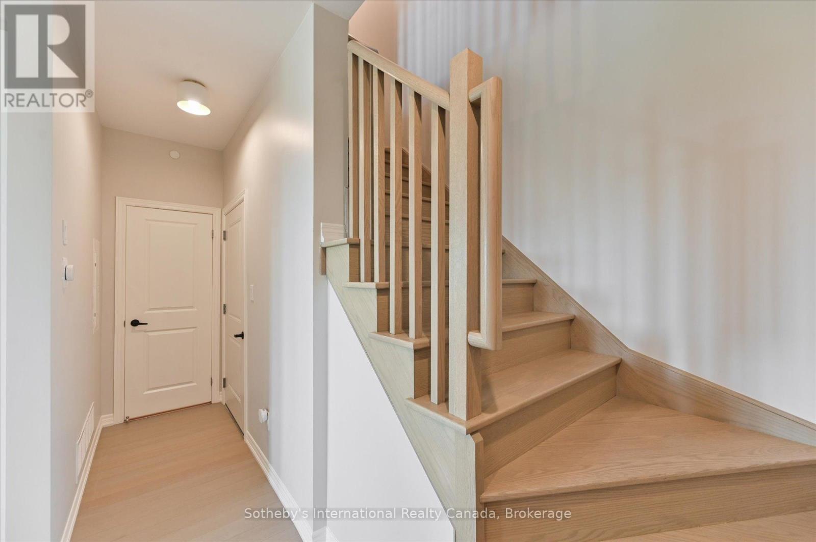 31 - 2199 LILLYKIN STREET