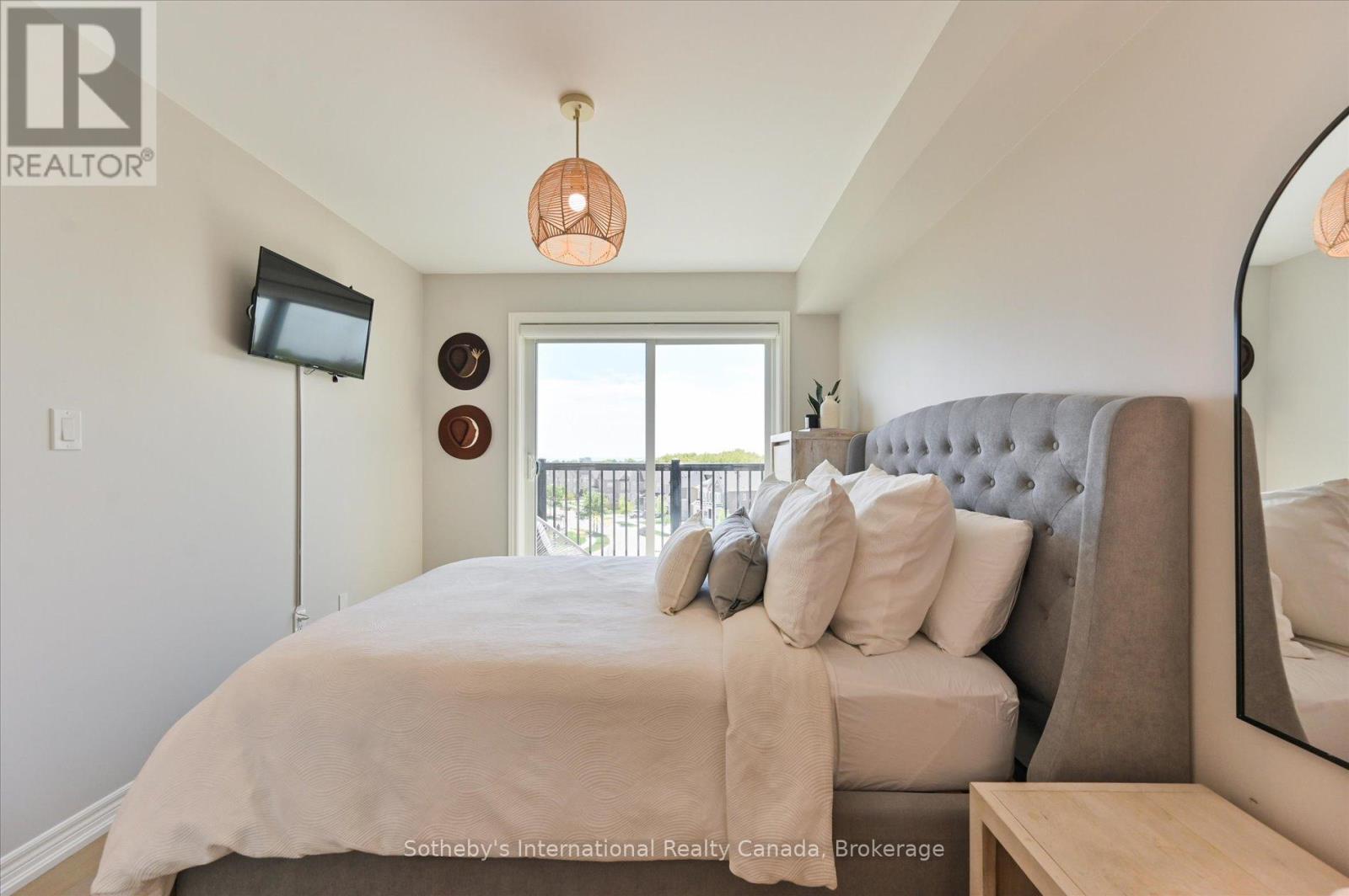 31 - 2199 LILLYKIN STREET