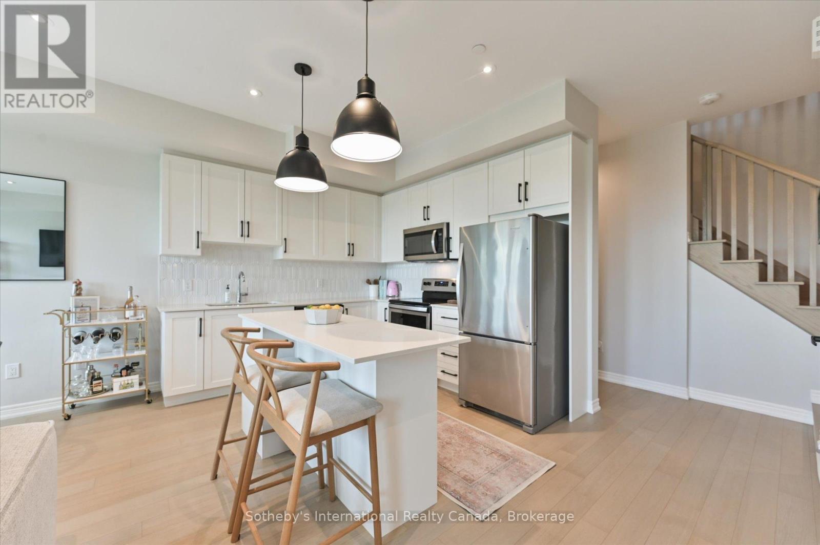 31 - 2199 LILLYKIN STREET