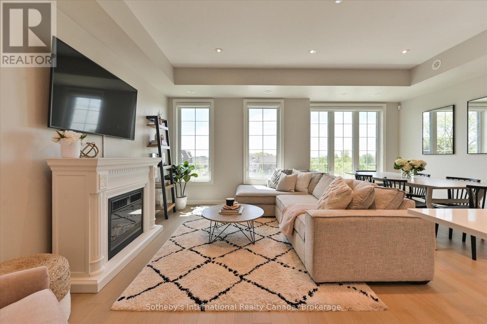 31 - 2199 LILLYKIN STREET