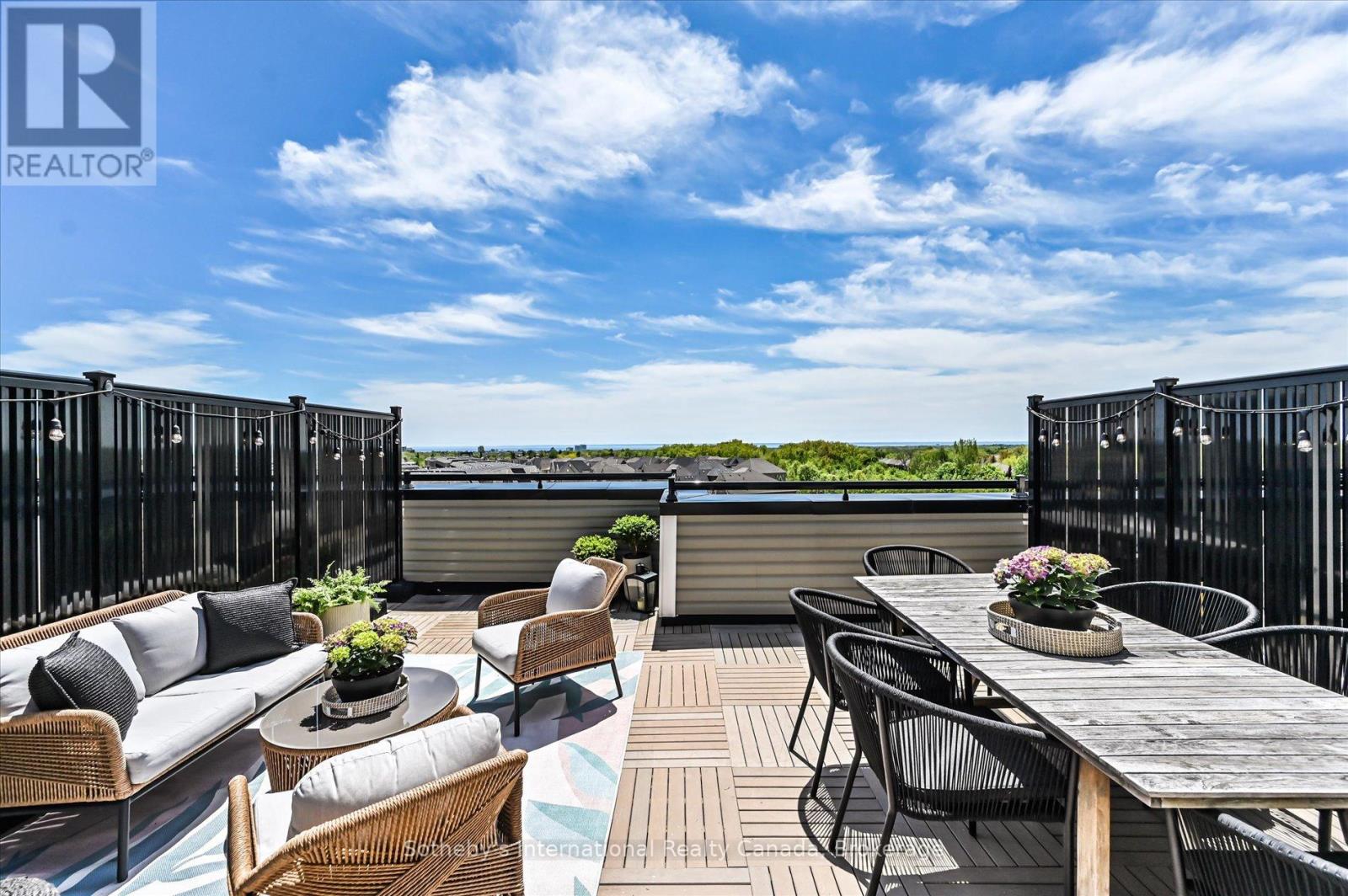 31 - 2199 LILLYKIN STREET