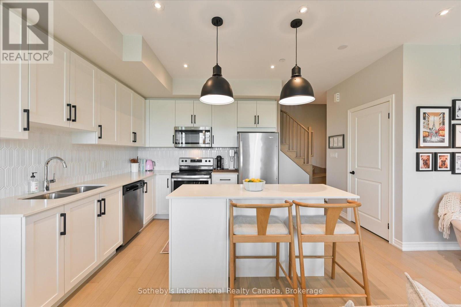 31 - 2199 LILLYKIN STREET