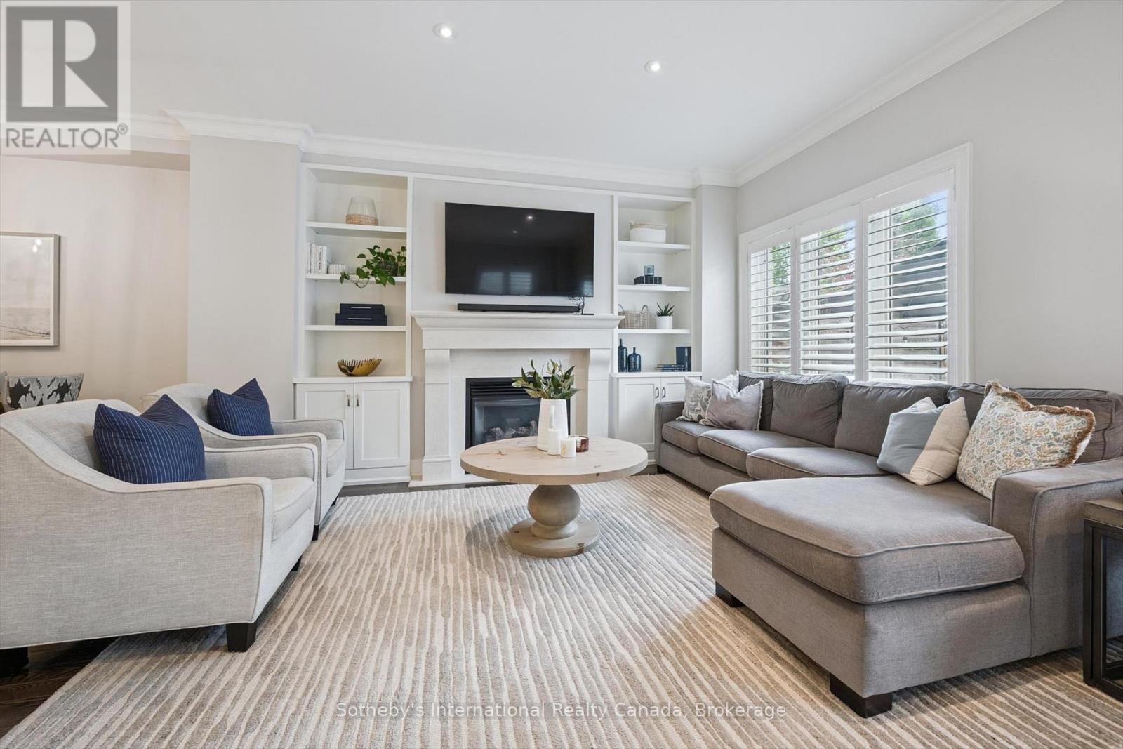 2342 WUTHERING HEIGHTS WAY