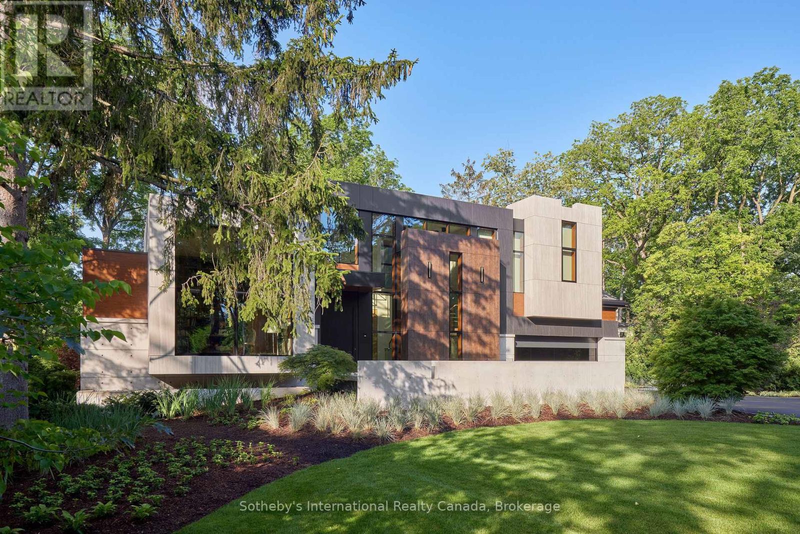 116 CHARTWELL ROAD