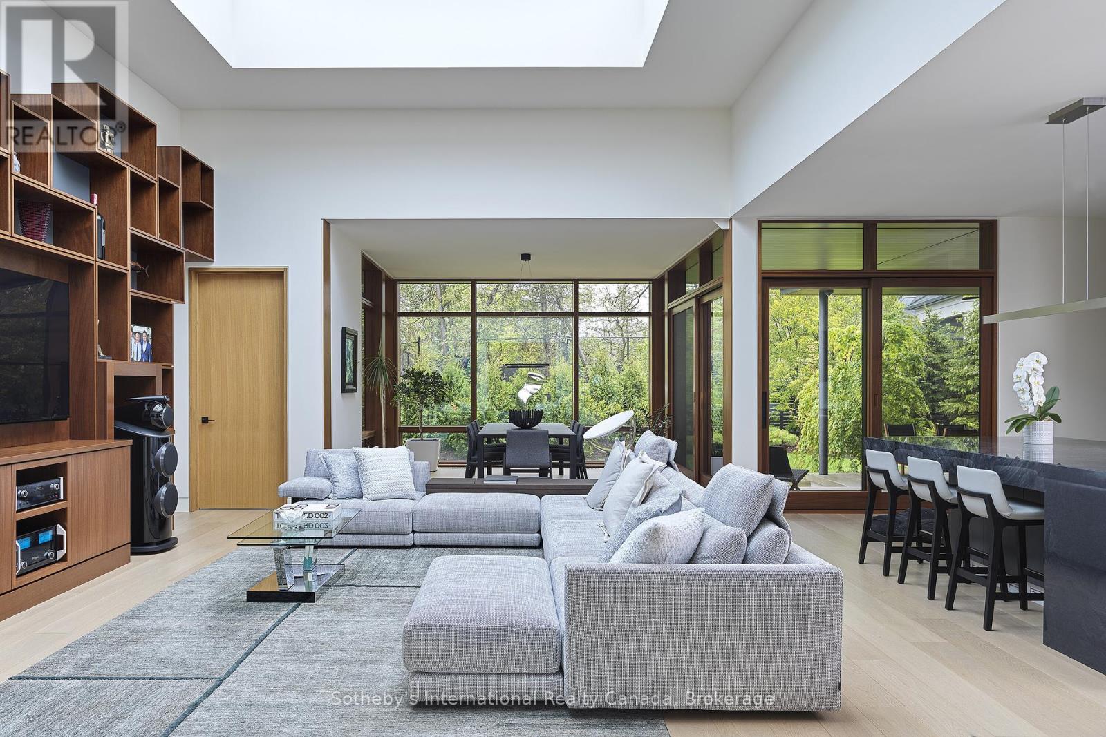 116 CHARTWELL ROAD
