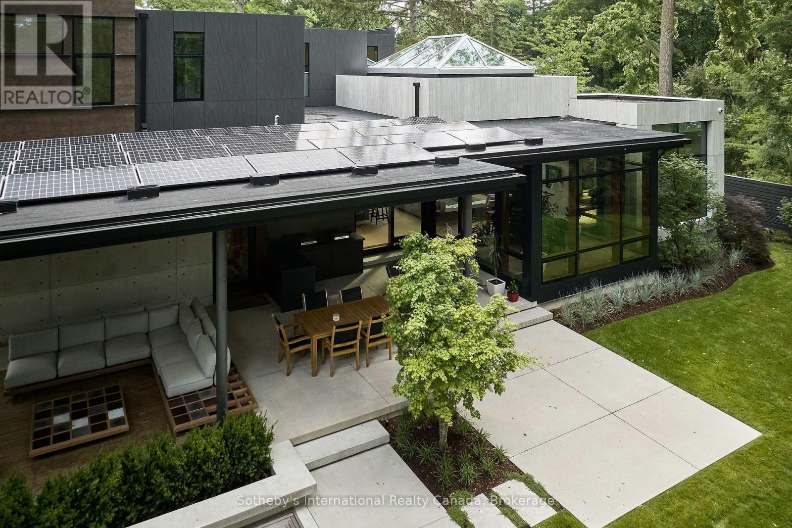 116 CHARTWELL ROAD
