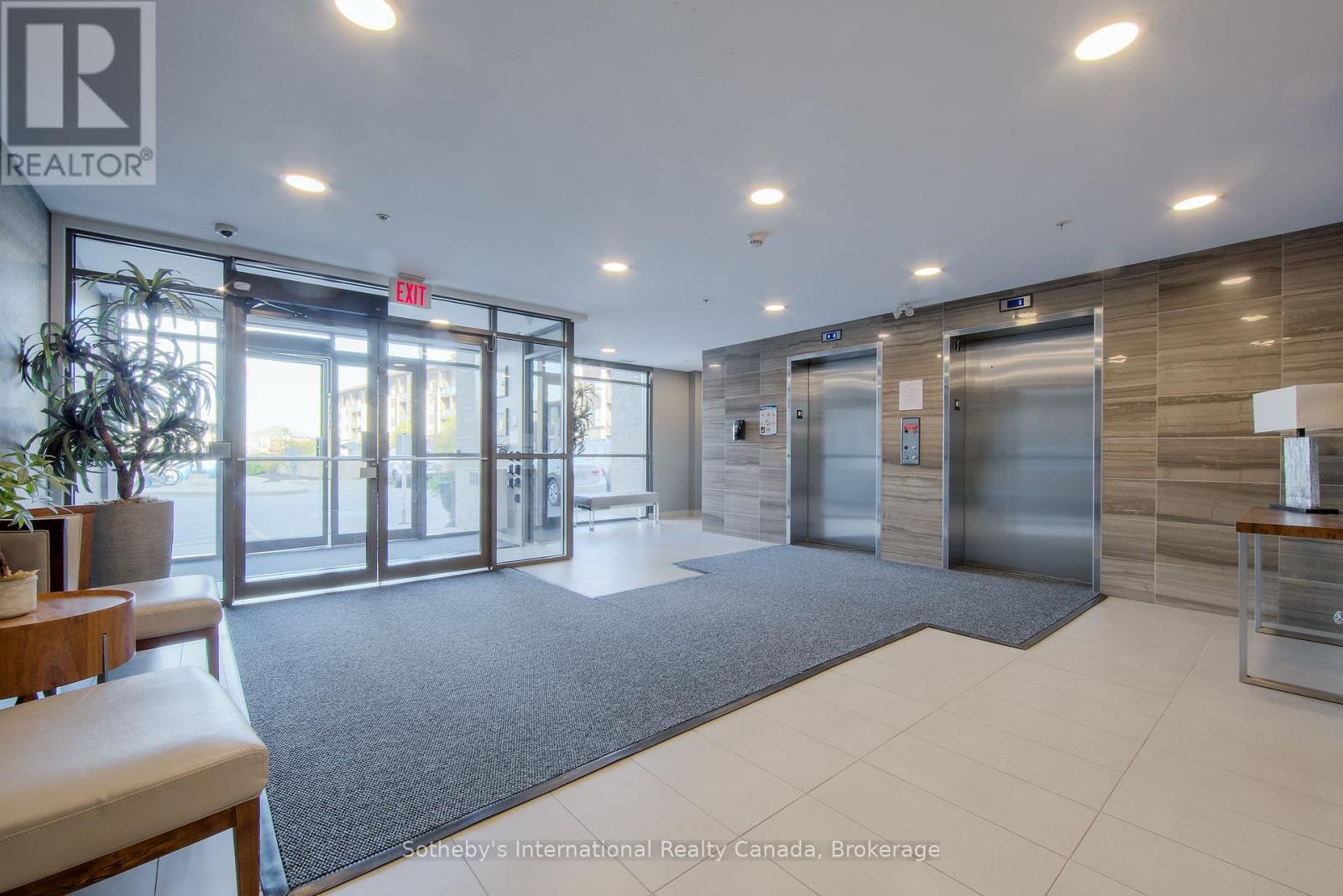 315 - 5020 CORPORATE DRIVE