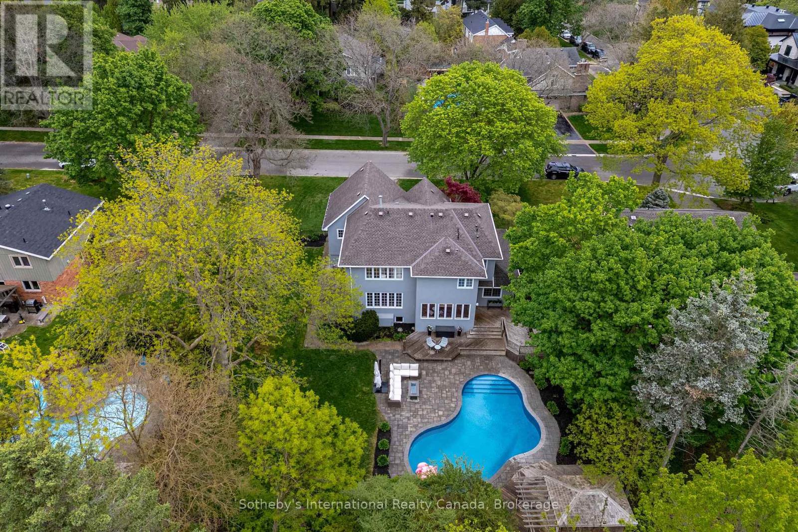 130 BLYTH CRESCENT