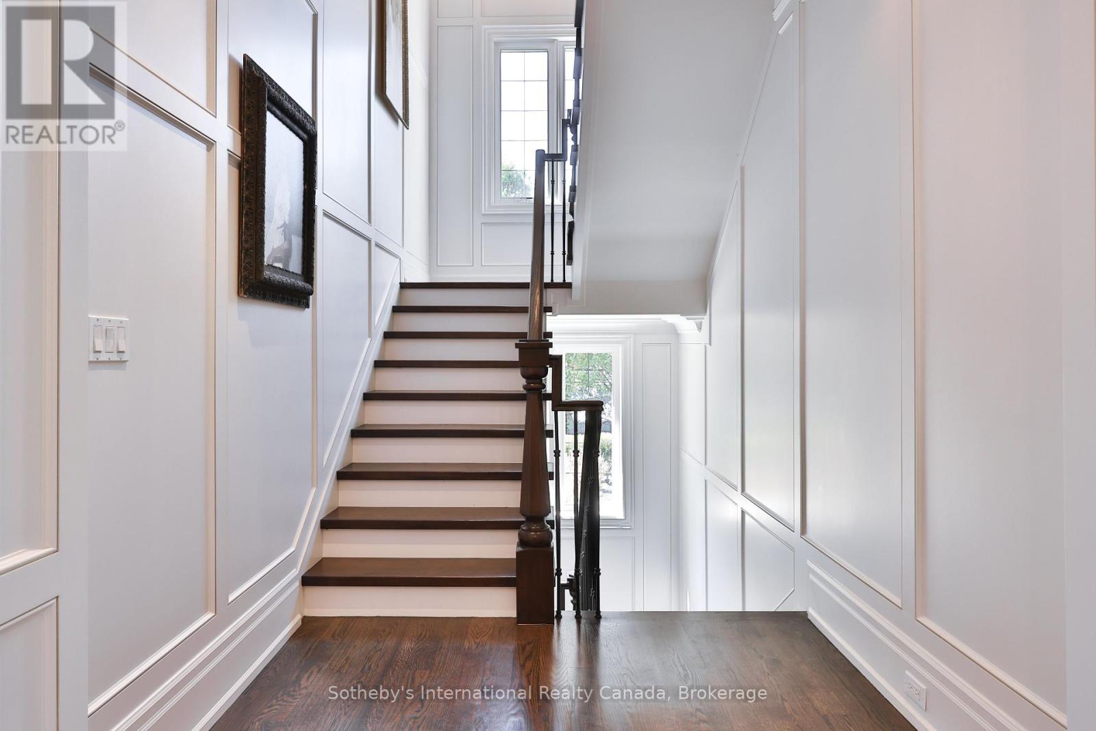 1497 LAKESHORE ROAD W