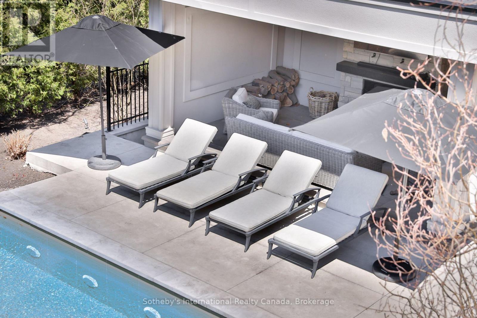 1497 LAKESHORE ROAD W