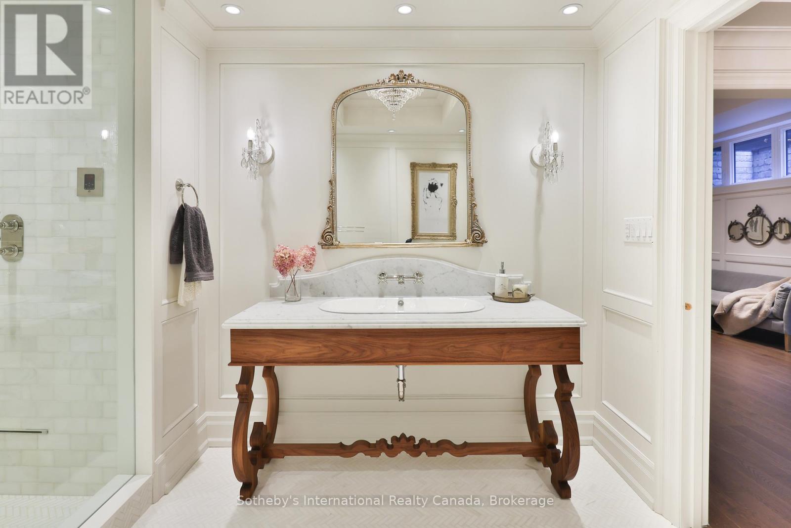 1497 LAKESHORE ROAD W