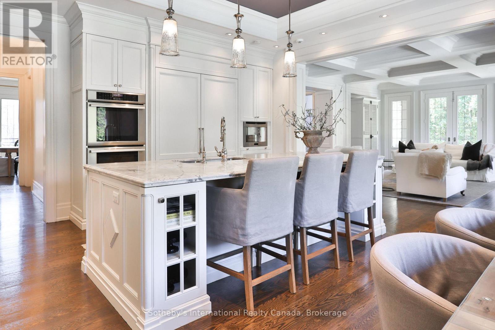 1497 LAKESHORE ROAD W