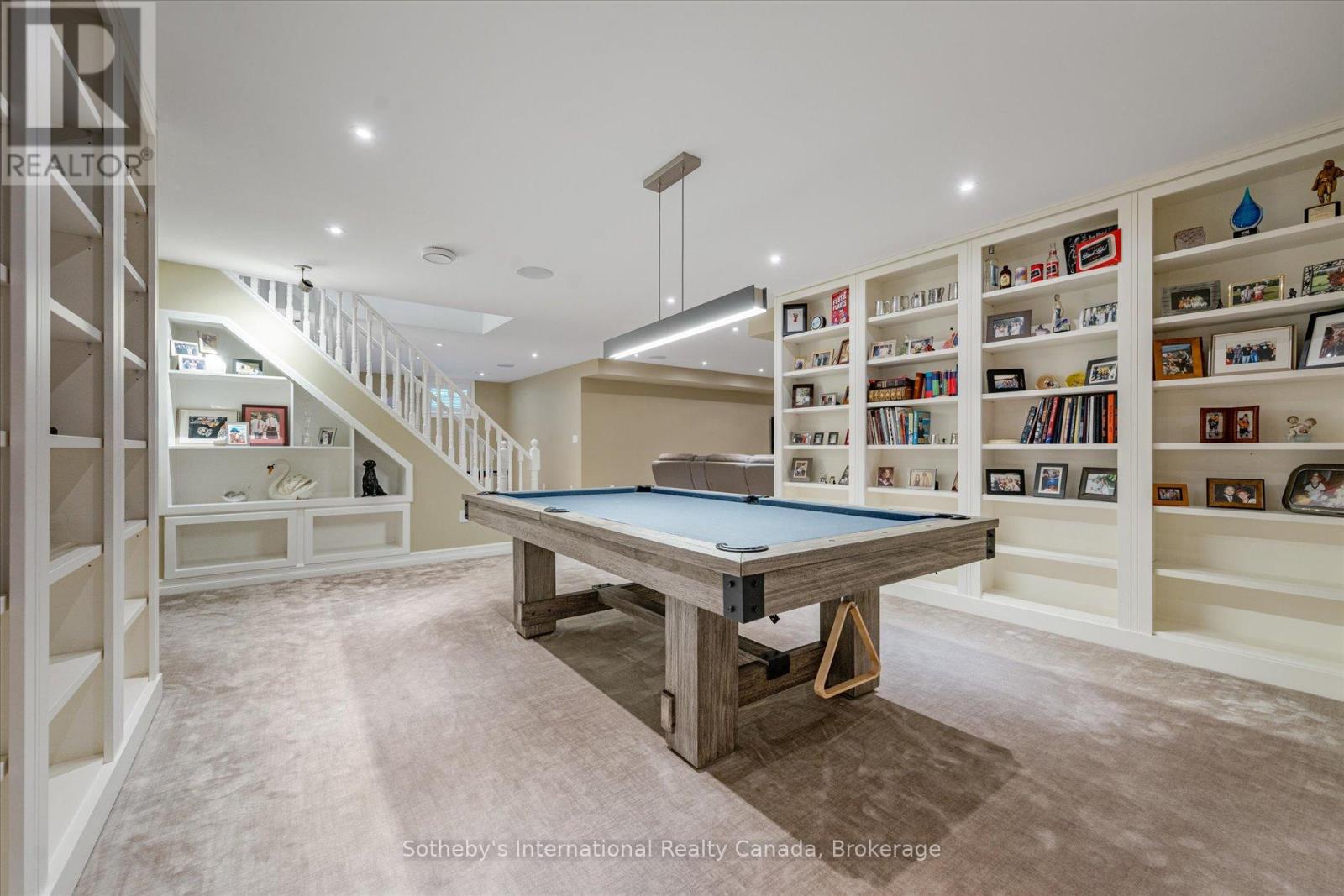 4169 LAKESHORE ROAD