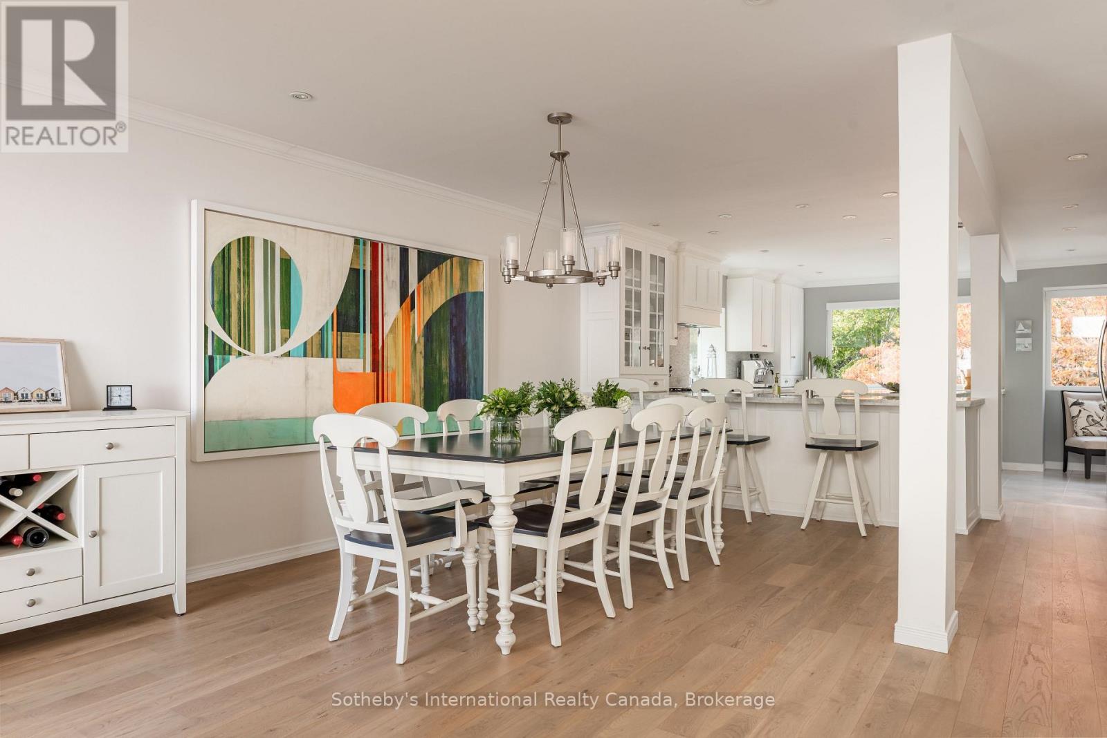 2068 WATER'S EDGE DRIVE