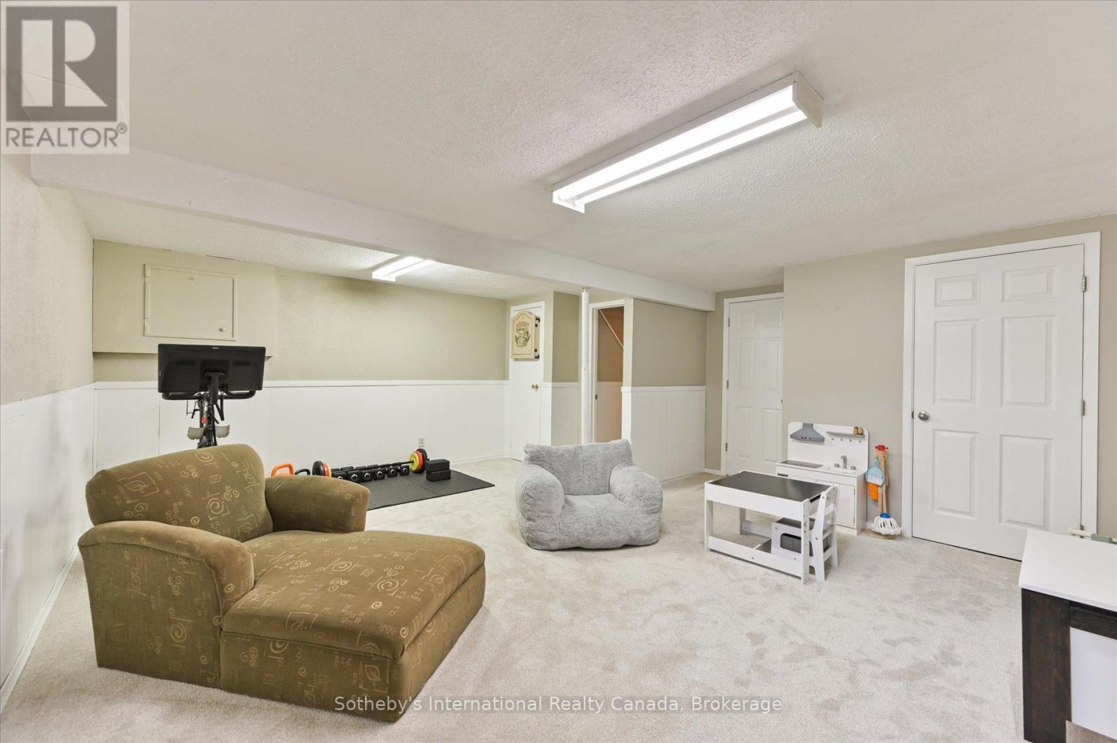 217 KINGHAM ROAD