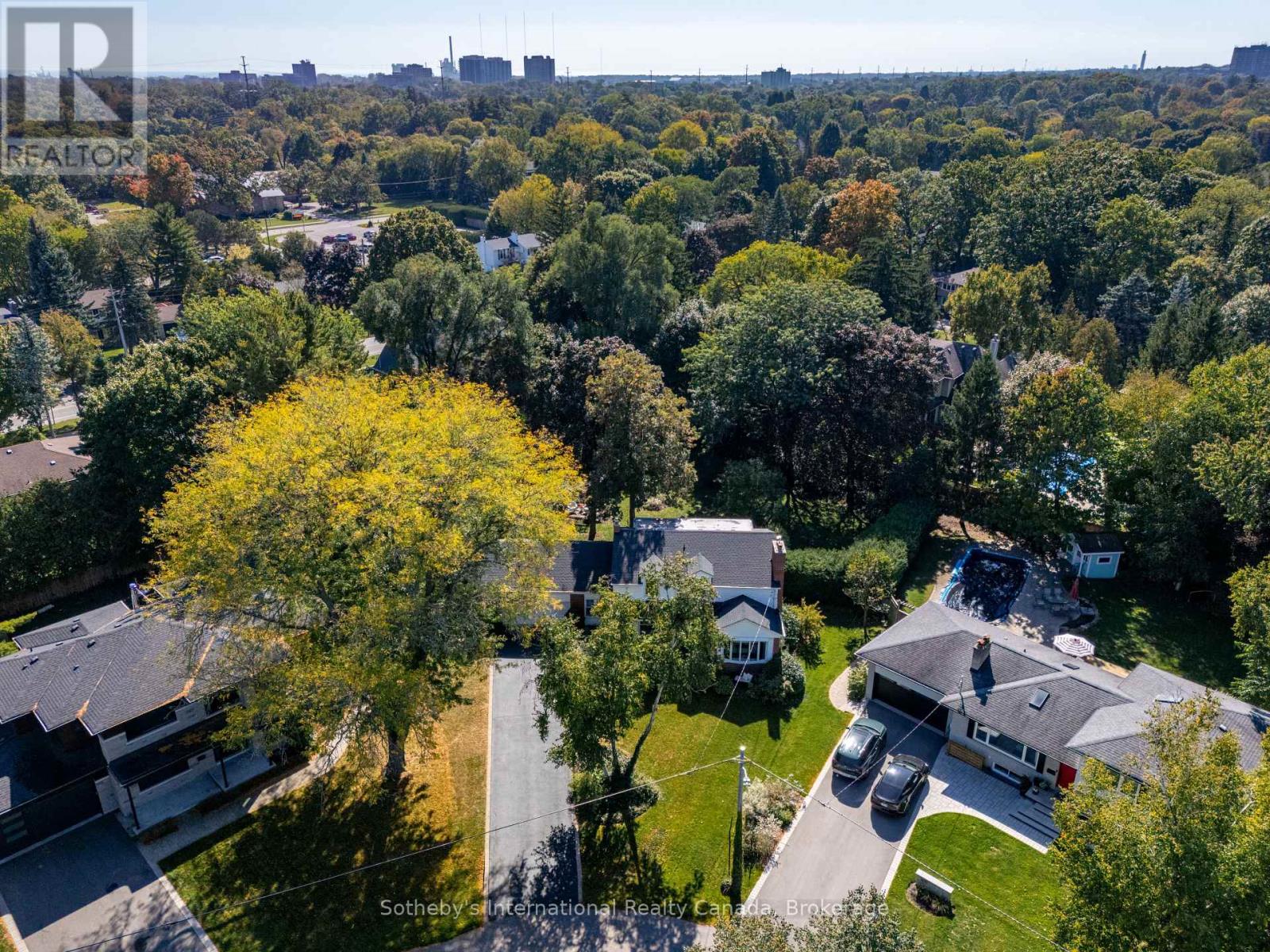 1662 BRAMSEY DRIVE