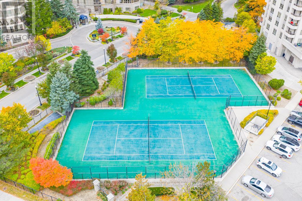 222 - 25 KINGSBRIDGE GARDEN CIRCLE