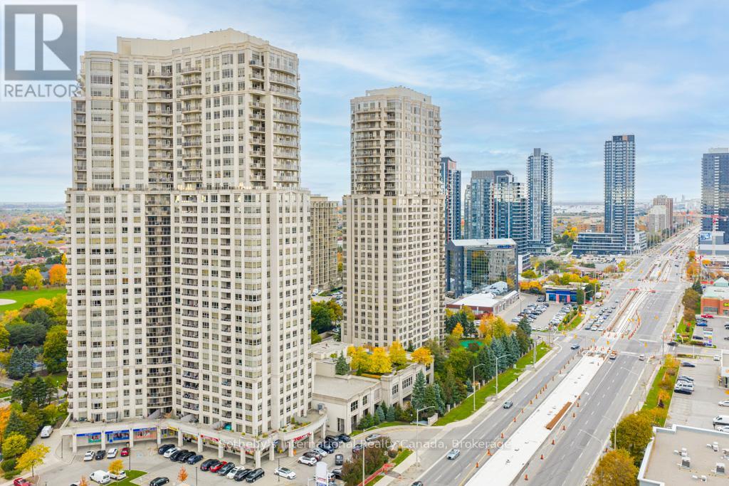 222 - 25 KINGSBRIDGE GARDEN CIRCLE