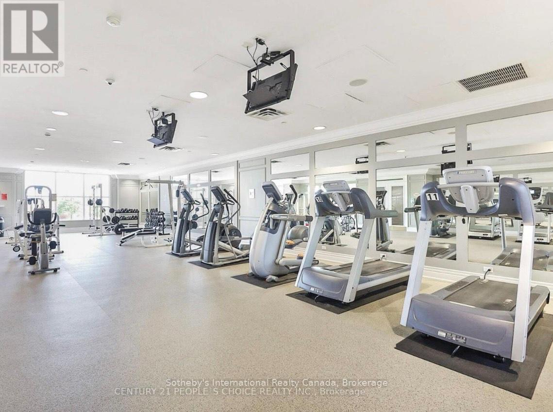 222 - 25 KINGSBRIDGE GARDEN CIRCLE