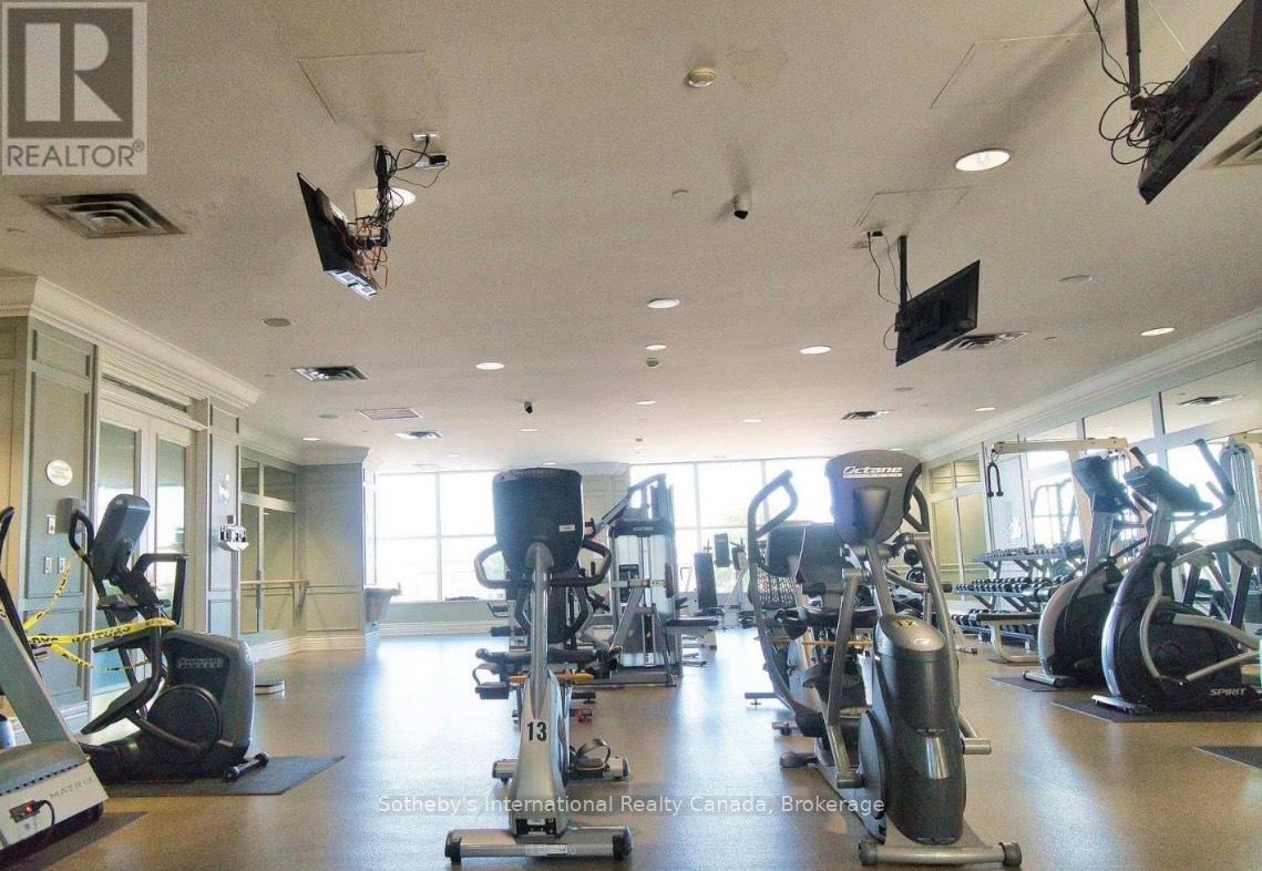 222 - 25 KINGSBRIDGE GARDEN CIRCLE