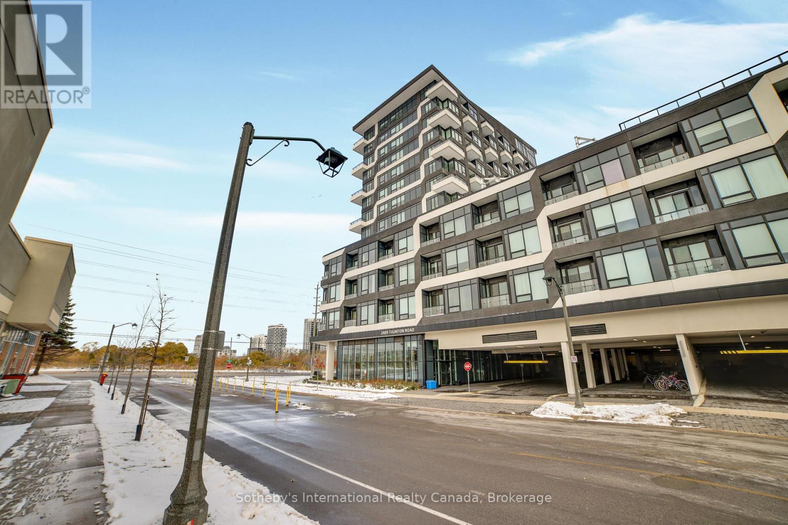 413 - 2489 TAUNTON ROAD