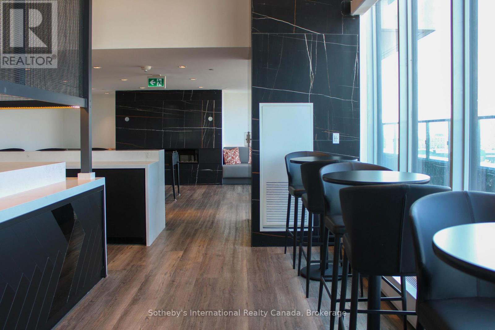 413 - 2489 TAUNTON ROAD