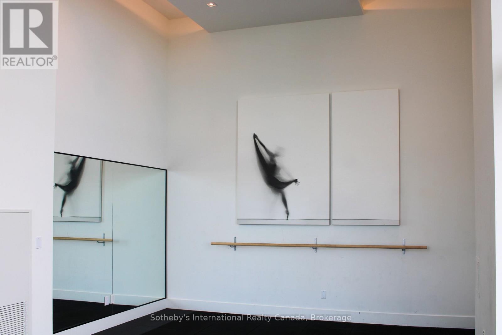 413 - 2489 TAUNTON ROAD