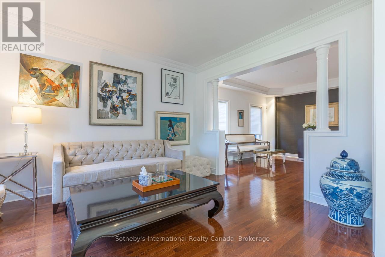 2472 UPPER VALLEY CRESCENT