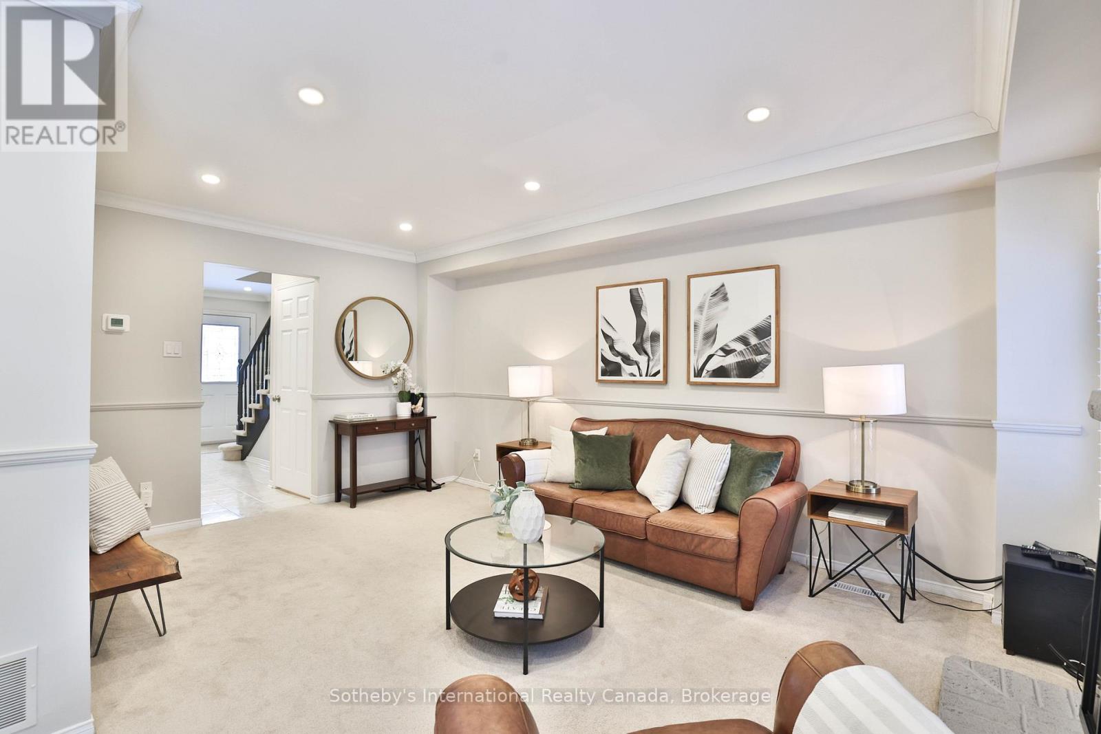 7 - 5255 LAKESHORE ROAD