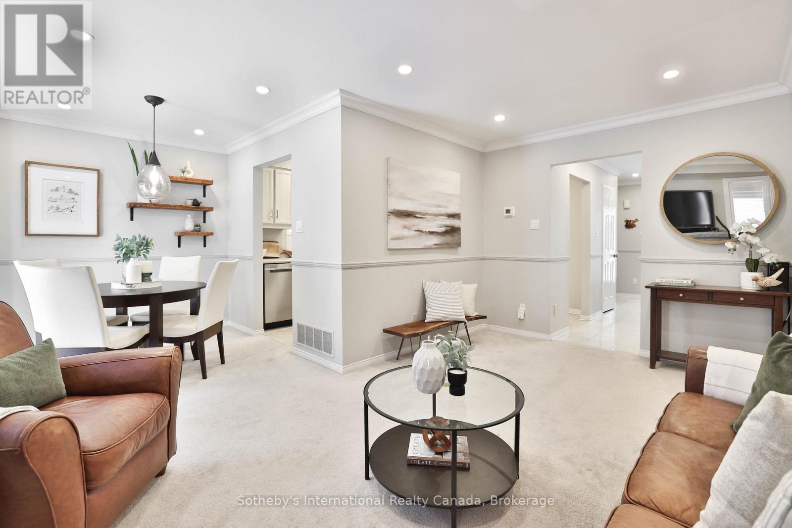 7 - 5255 LAKESHORE ROAD