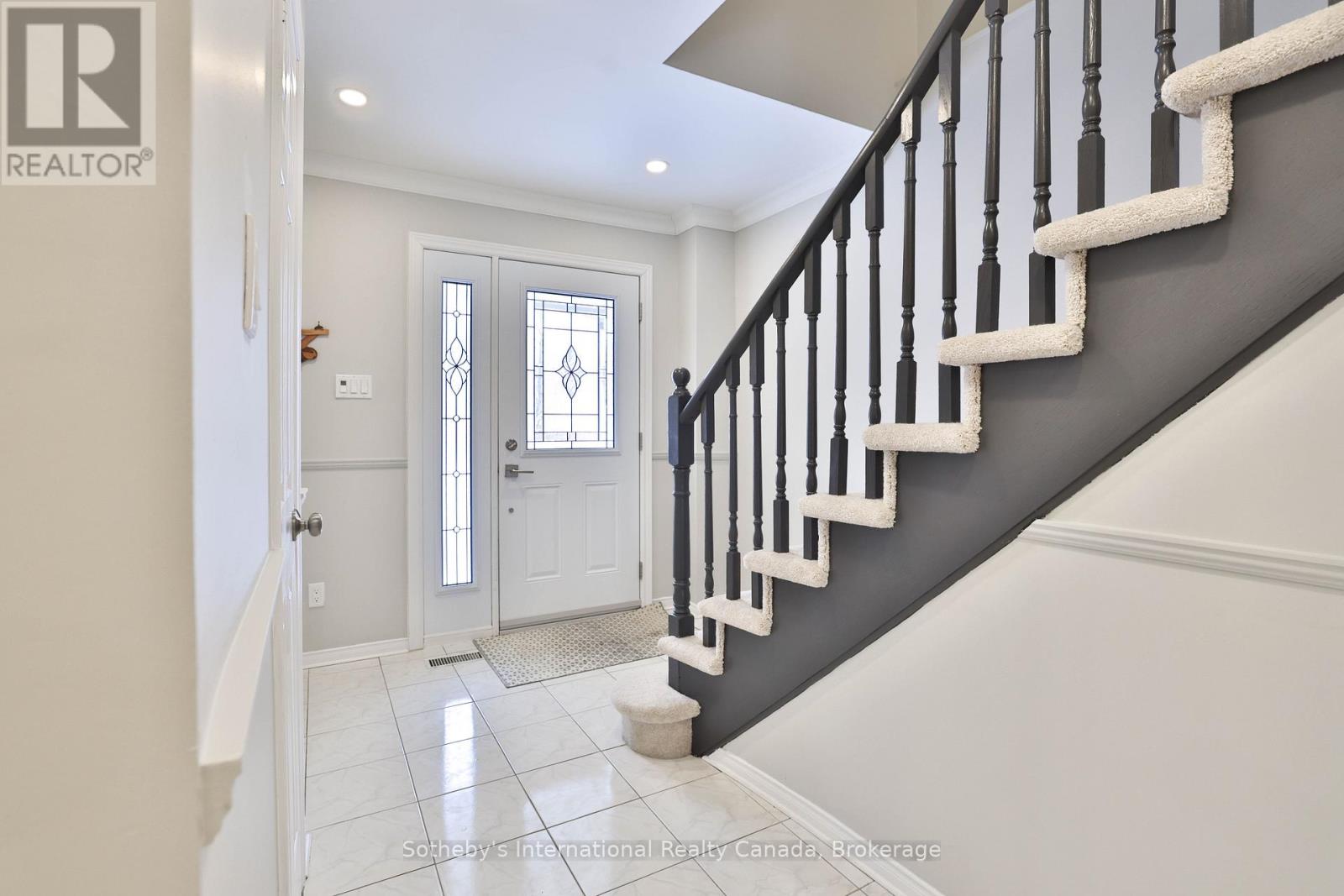 7 - 5255 LAKESHORE ROAD