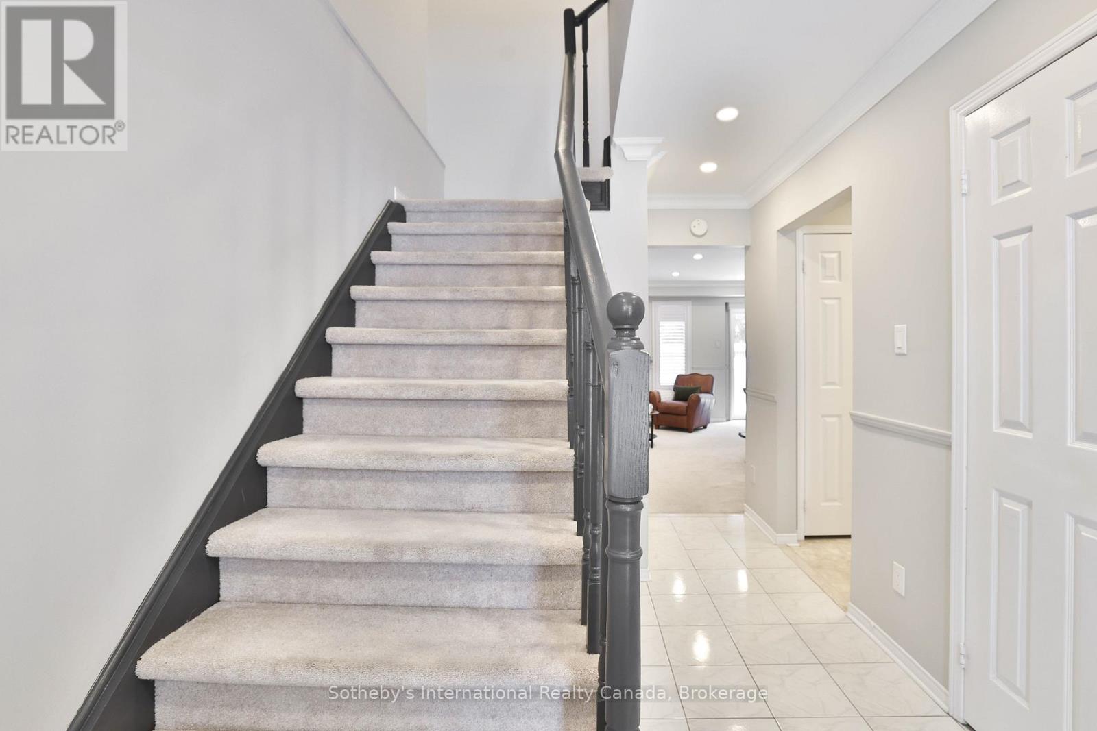 7 - 5255 LAKESHORE ROAD