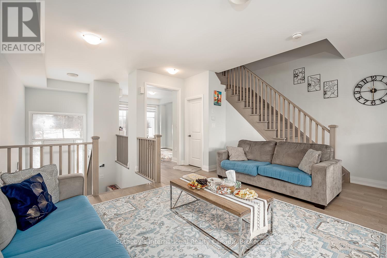 1492 YELLOW ROSE CIRCLE