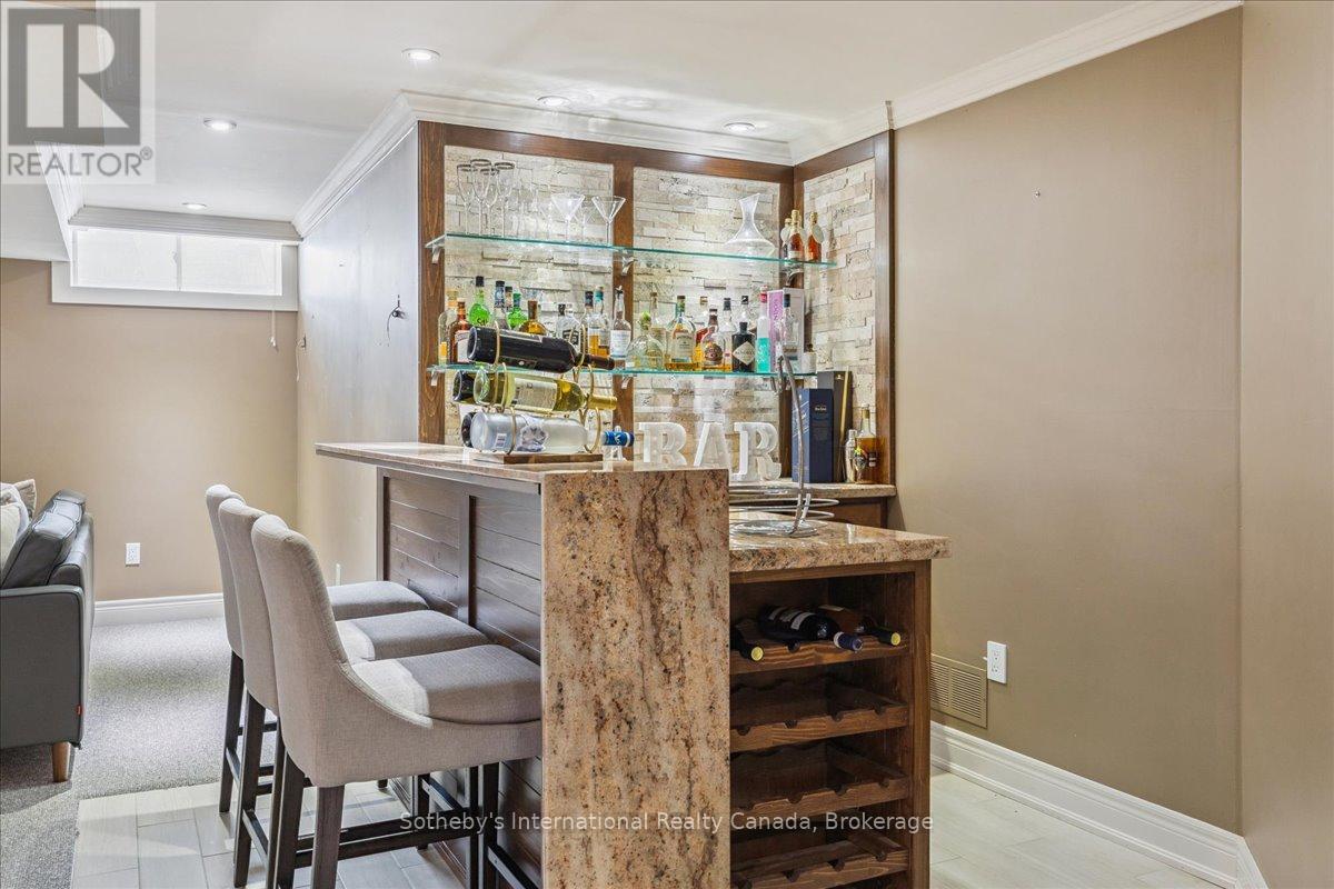 2509 ARMOUR CRESCENT