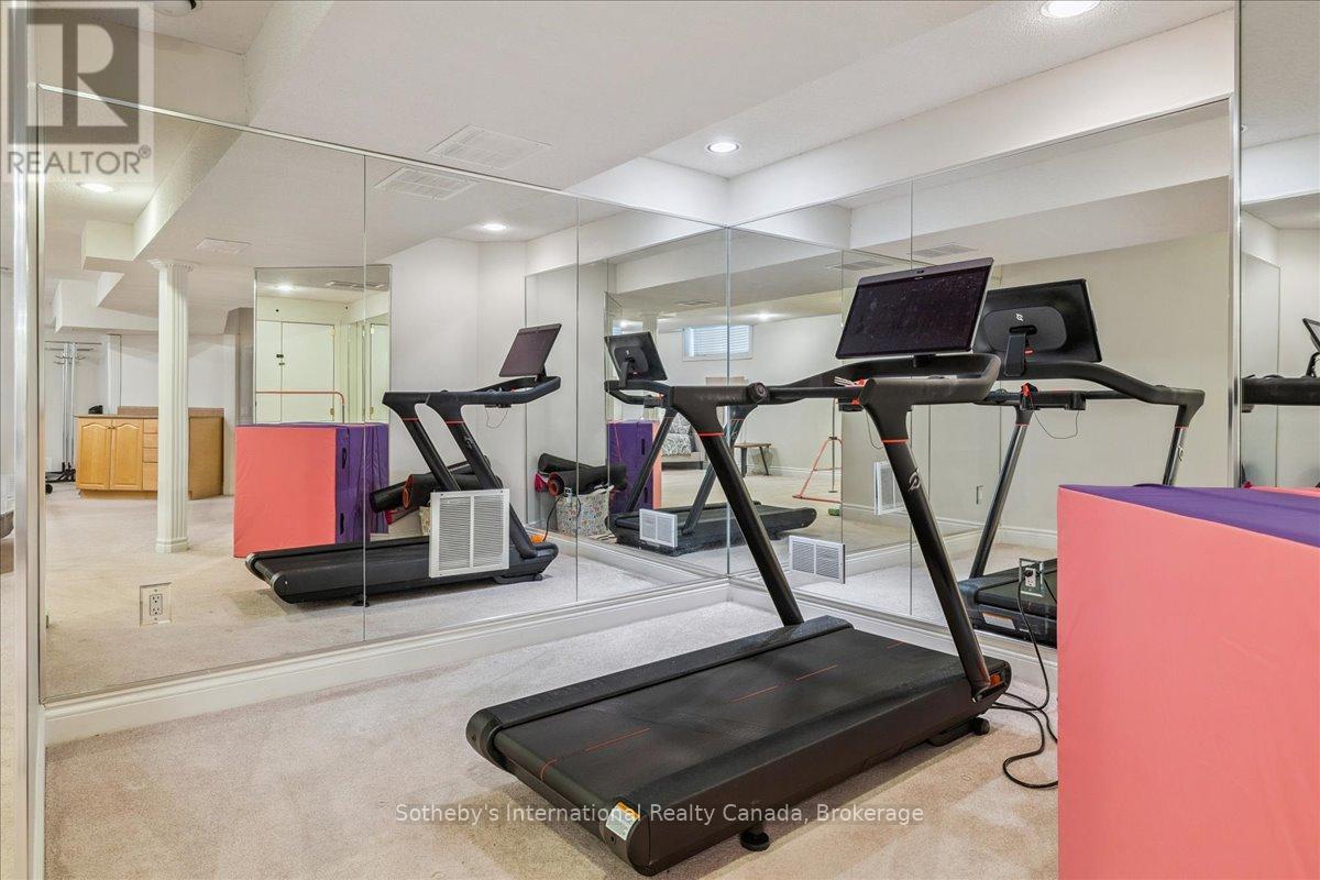 2509 ARMOUR CRESCENT