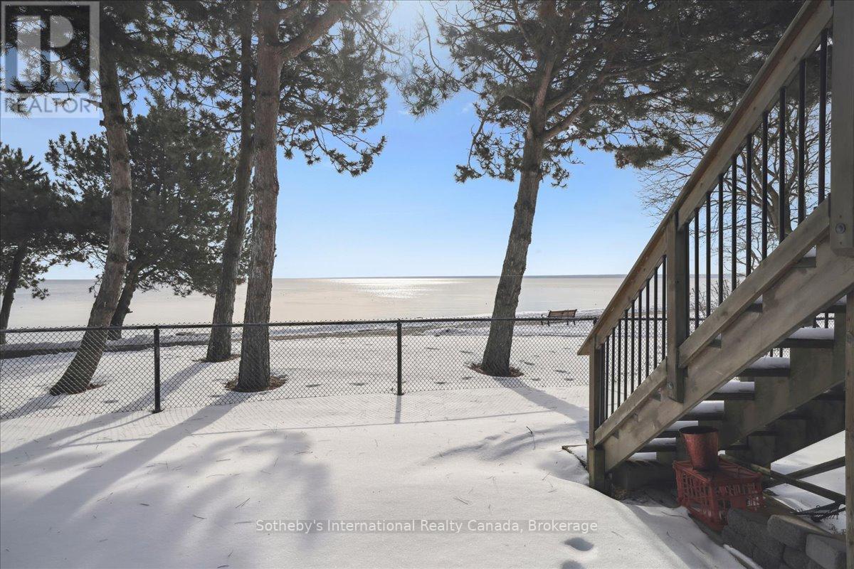 10 SOUTHWIND TERRACE