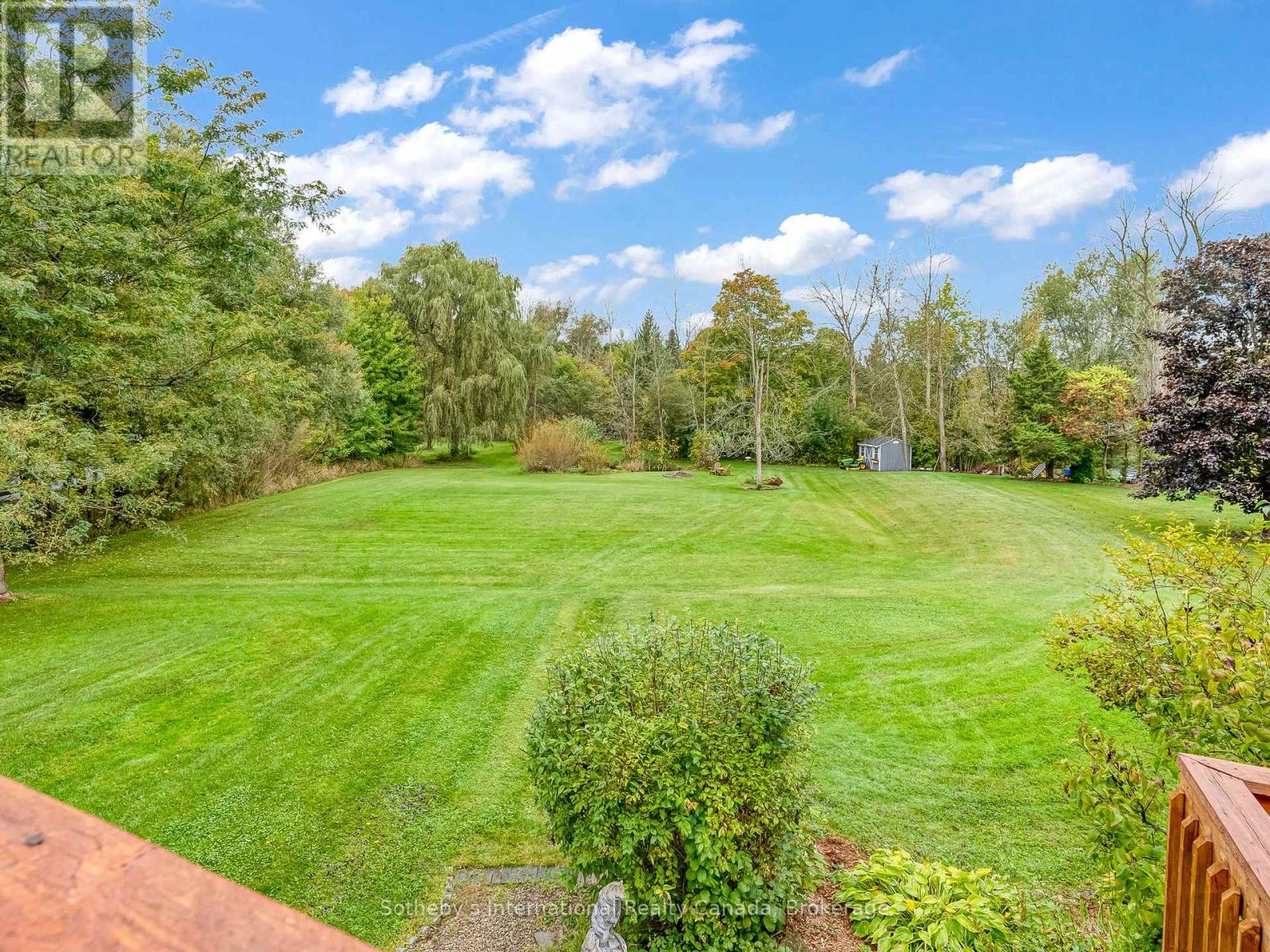 2091 COUNTRY LANE COURT