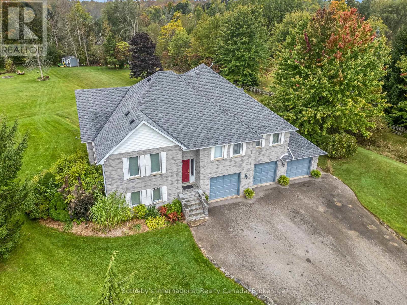 2091 COUNTRY LANE COURT