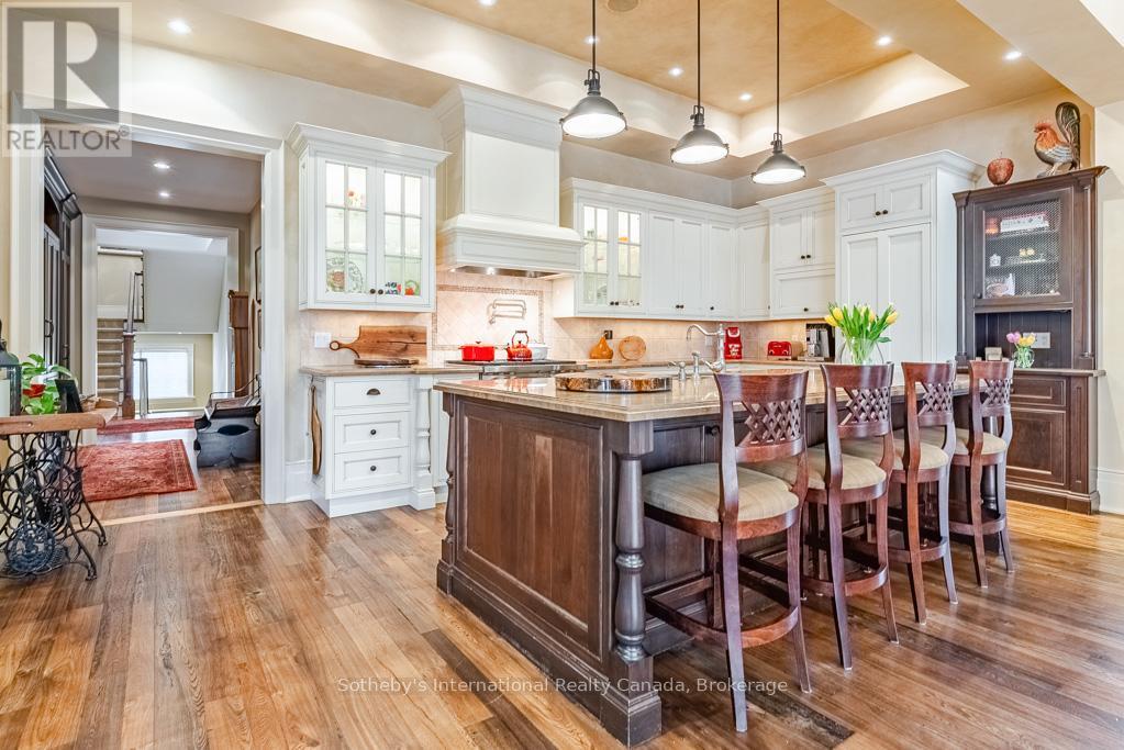 552 BOBOLINK ROAD