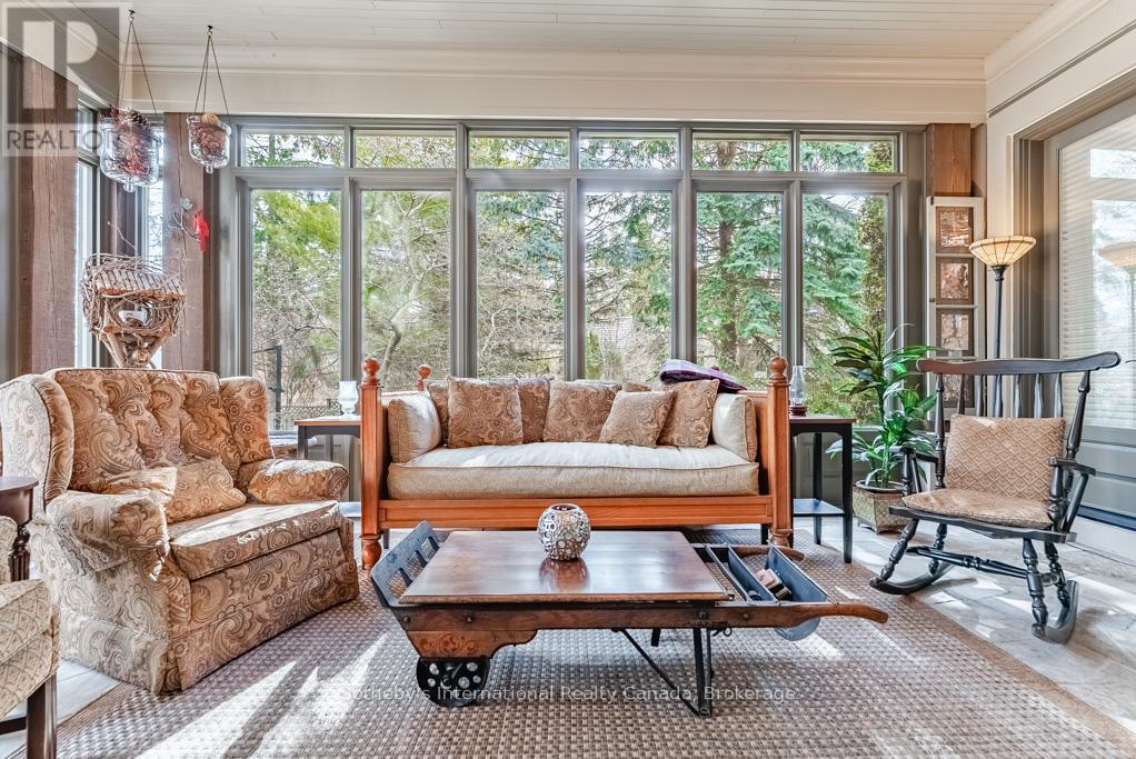552 BOBOLINK ROAD