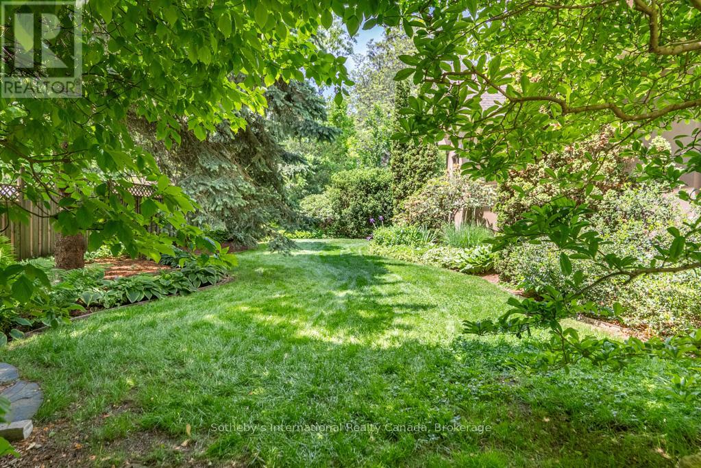 552 BOBOLINK ROAD