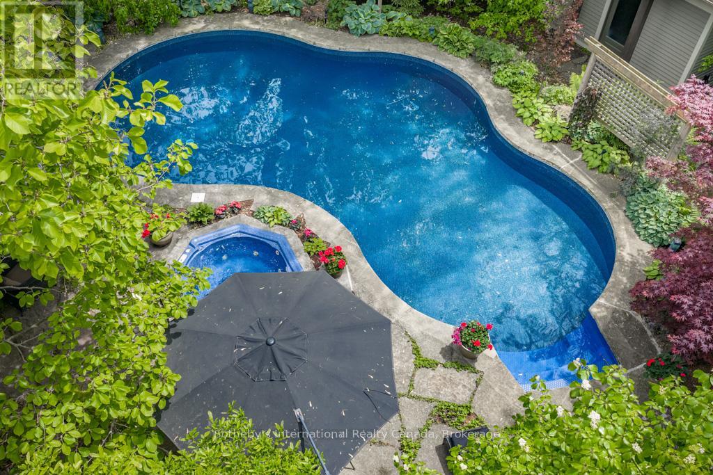 552 BOBOLINK ROAD
