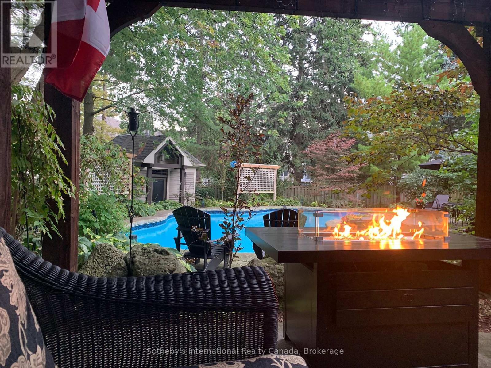 552 BOBOLINK ROAD
