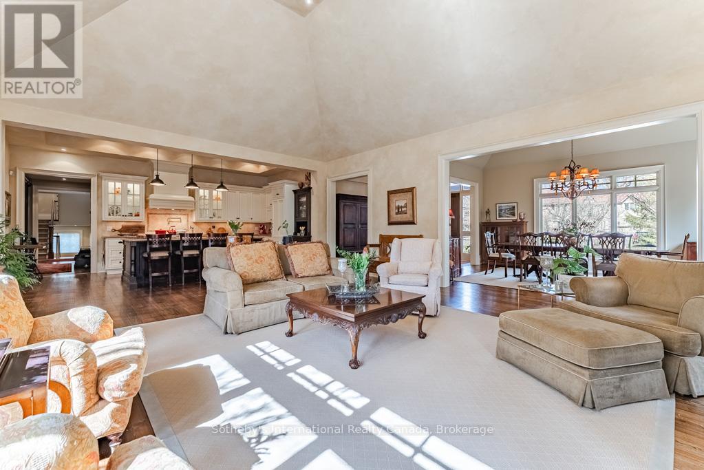 552 BOBOLINK ROAD