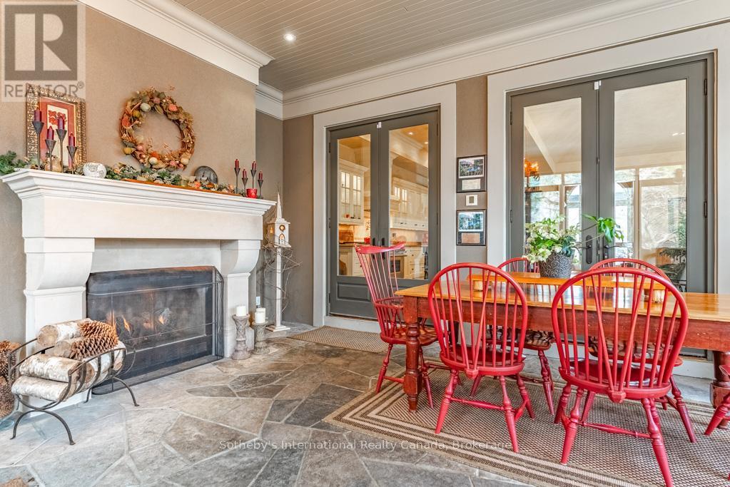 552 BOBOLINK ROAD