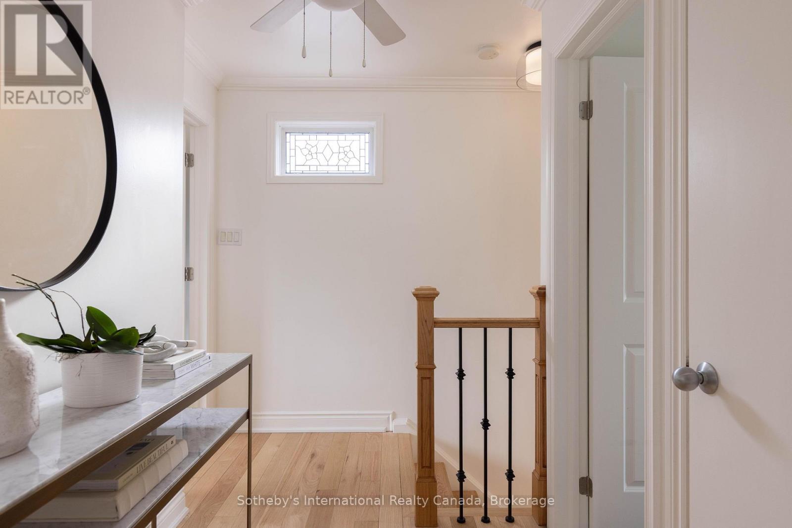 4456 HAWTHORNE DRIVE