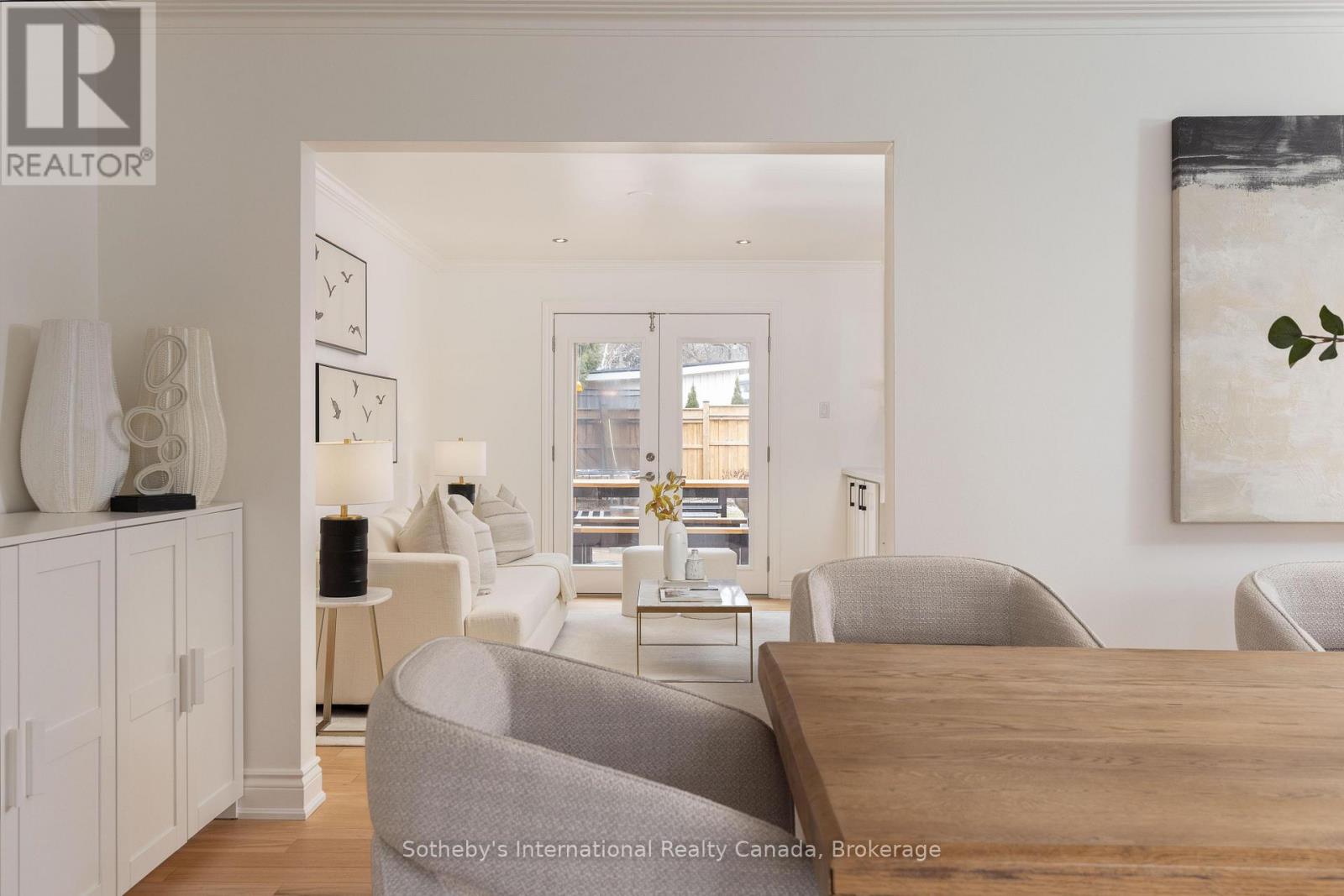 4456 HAWTHORNE DRIVE