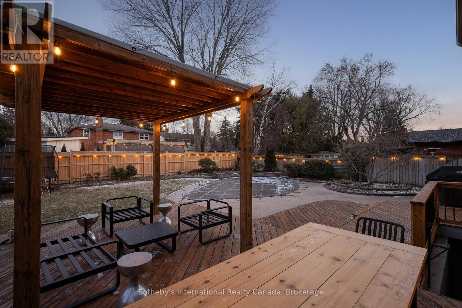 4456 HAWTHORNE DRIVE